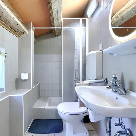 Paolici By Interhome Vikendica *
